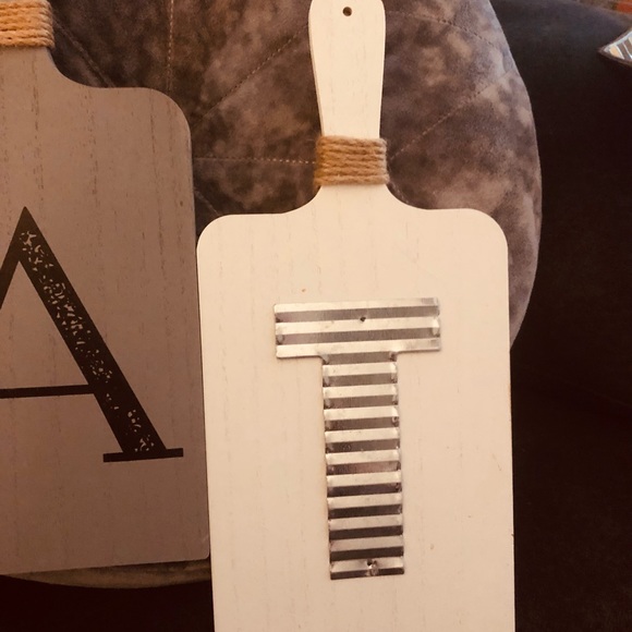 Kitchen decoration cutting board style like new - Picture 3 of 5